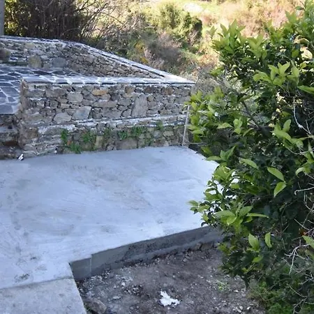 Casa de Férias Diamoni Afroditi Two For Max 6 Persons Karavás