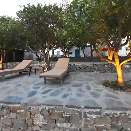 Casa de Férias Diamoni Afroditi Two For Max 6 Persons Karavás