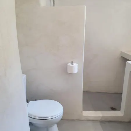 בית נופש Diamoni Afroditi Two For Max 6 Persons