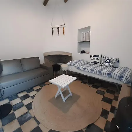 Diamoni Afroditi Two For Max 6 Persons בית נופש